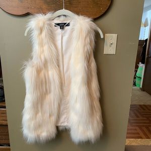Fur Kensie Vest Cream